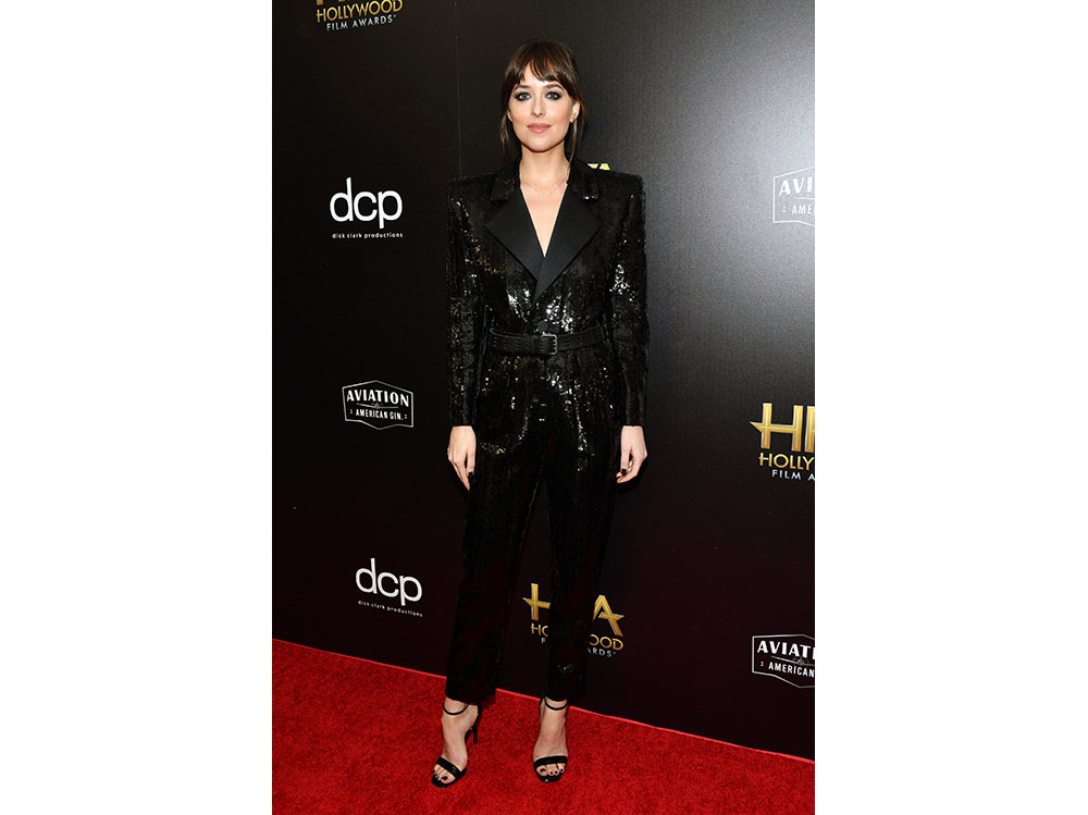 Dakota-Johnson-in-Saint-Laurent-Hollywood-Film-Awards