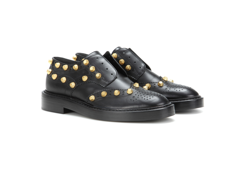 balenciaga-pelle-borchie-mytheresa