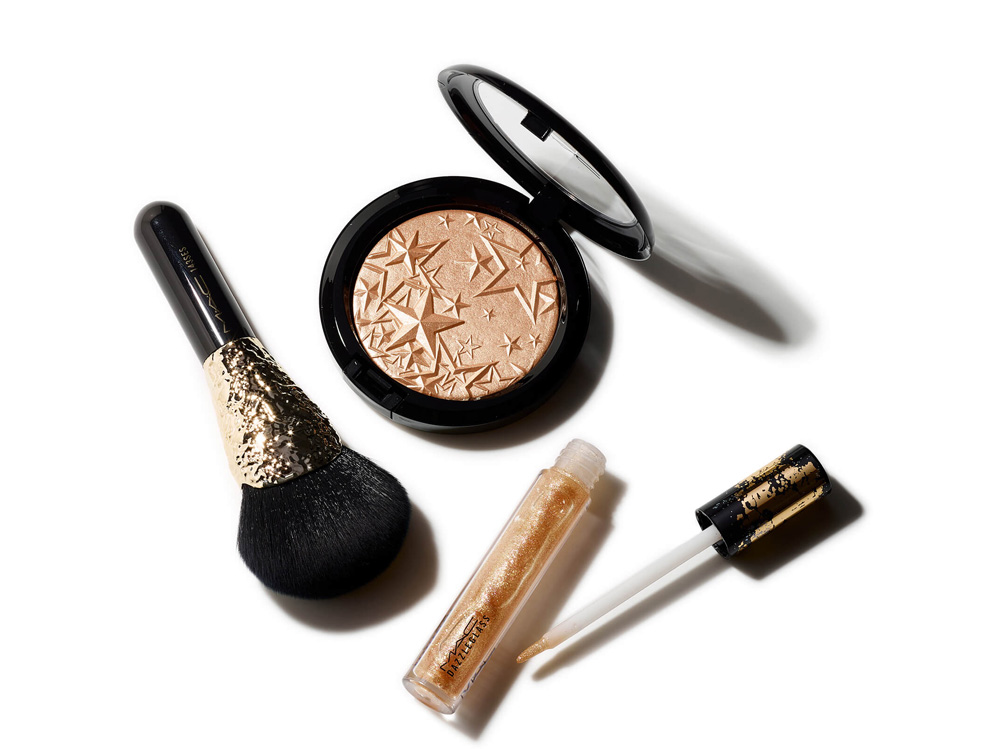 beauty-regali-di-natale-pazzeschi-da-fare-a-se-stesse-MAC-COSMETICS-SET-REGALO-MAKE-UP-ORO