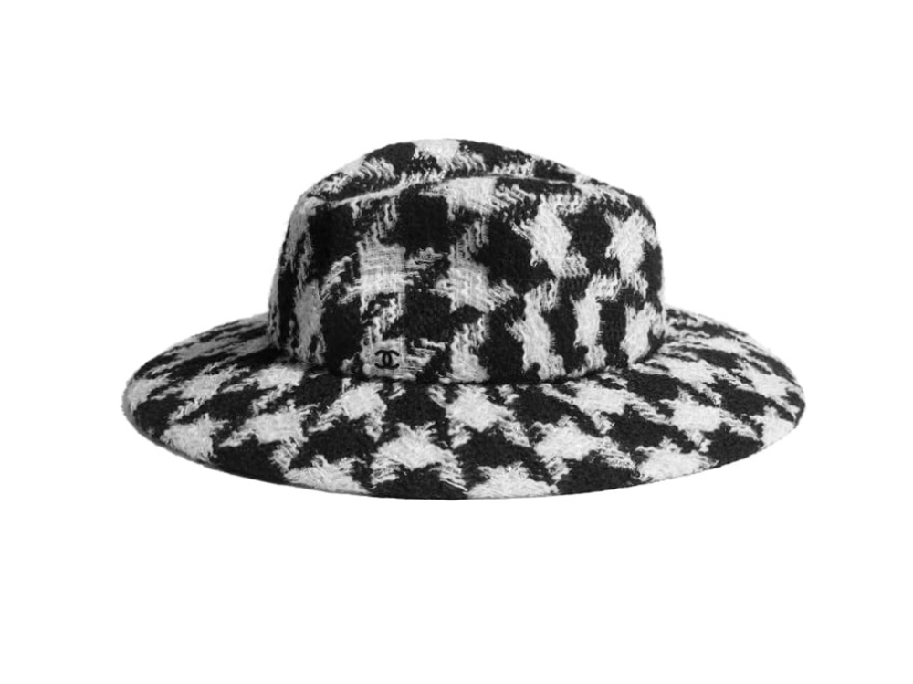 chanel-cappelllo-fedora-in-tweed-di-lana