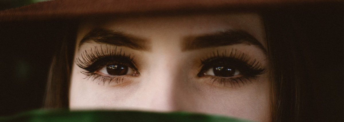 ciglia-finte-magnetiche-come-funzionano-applicazione-effetto-cover-desktop