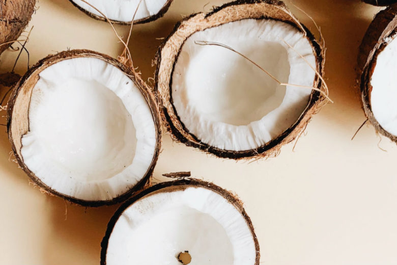 Tre benefici del cocco che ve lo faranno piacere ancora di più