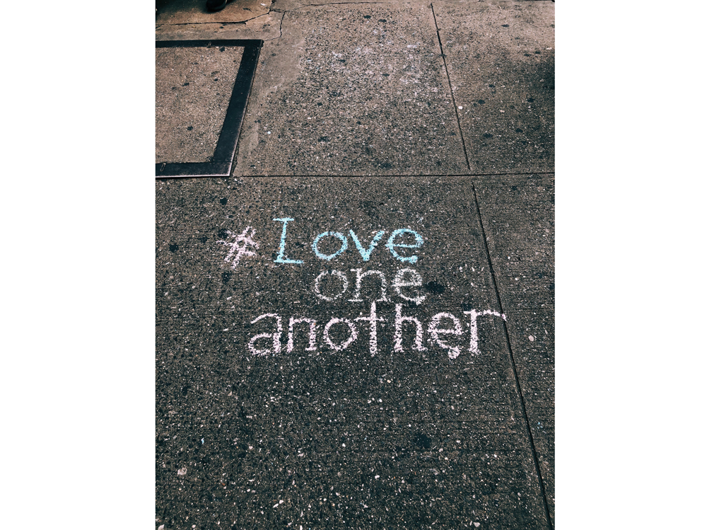 04-love-one-another