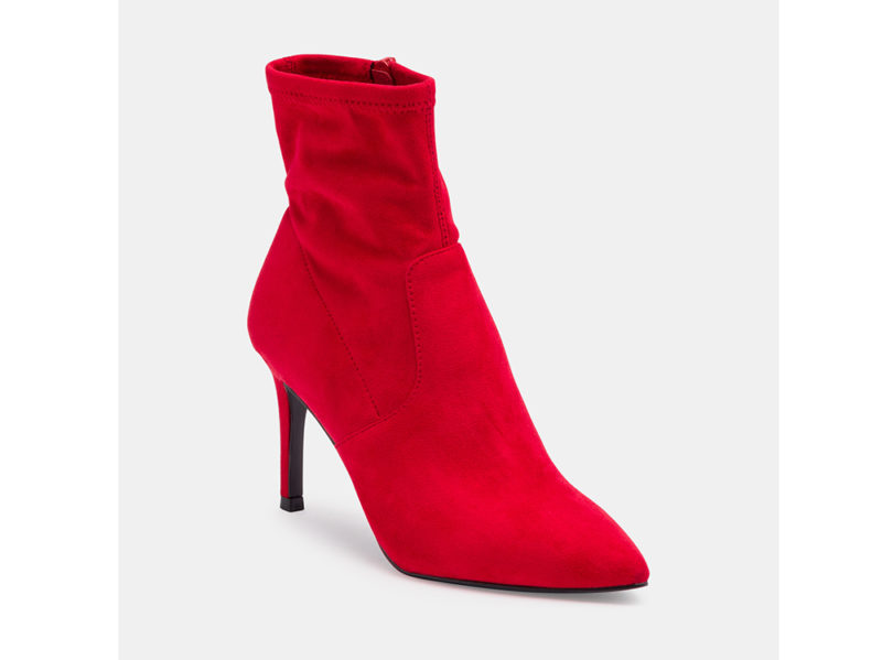 Veepee_SteveMadden_Tronchetti-Lava—rosso—tacco-9-cm—gambale-7-cm_39.99euro