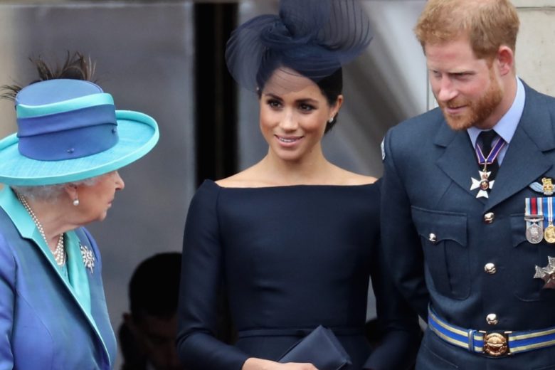 La Regina ha vietato a Harry e Meghan di usare il loro titolo da reali