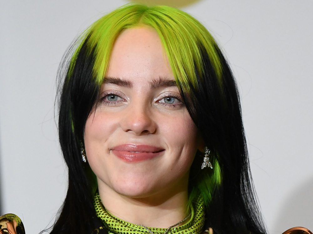 billie-eilish-copia-il-look-semplice-e-luminoso-make-up-grammy-2020-10