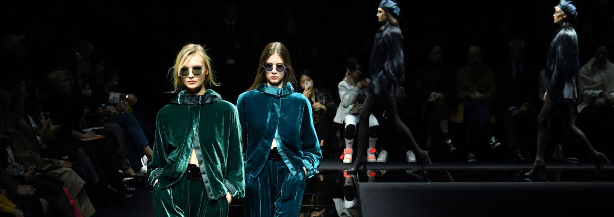 desk_Emporio-Armani-sfilata-AI-2020