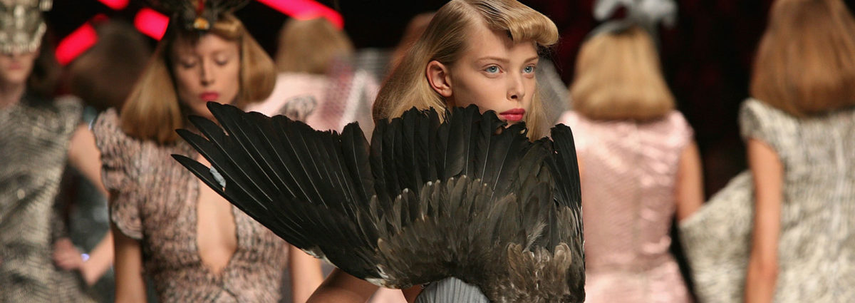 mcqueen-vestiaire-DESK