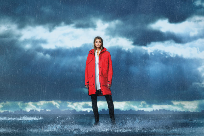 Kate Upton è il nuovo volto di Canada Goose, in difesa degli orsi polari