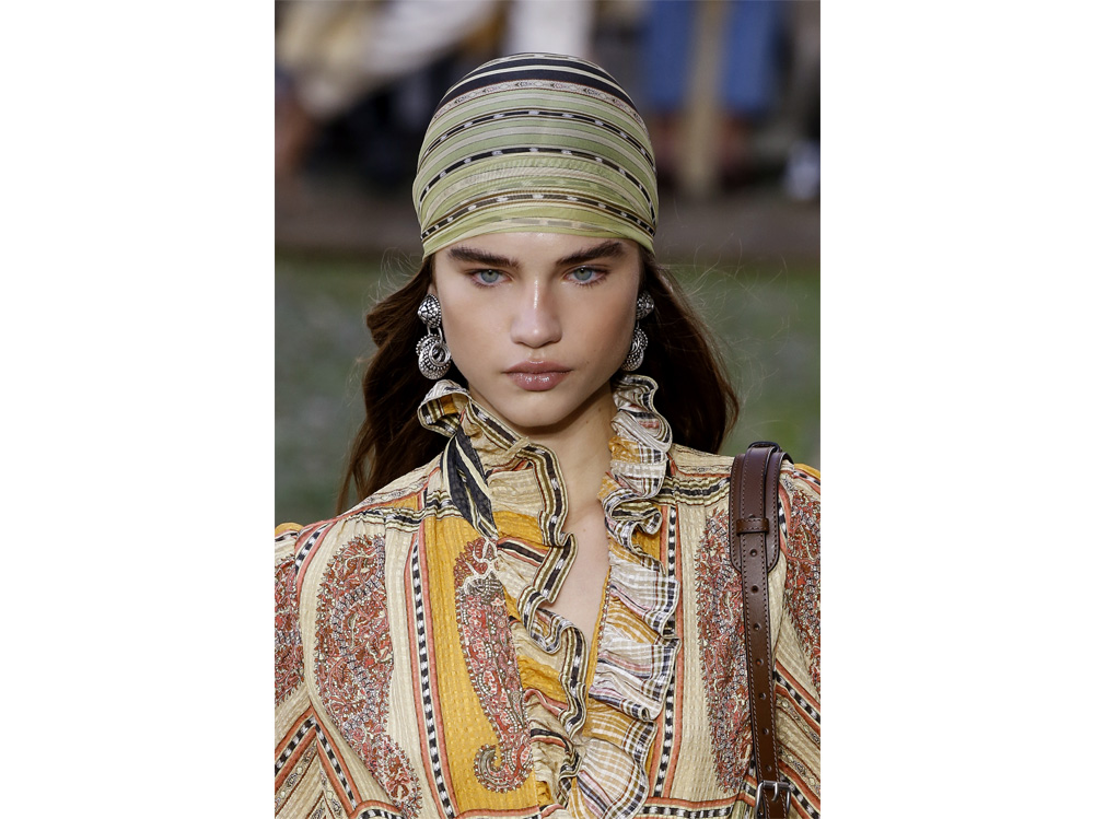 fasce-capelli-come-portarle-06