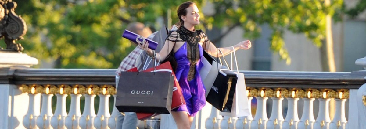 Blair Waldorf shopping