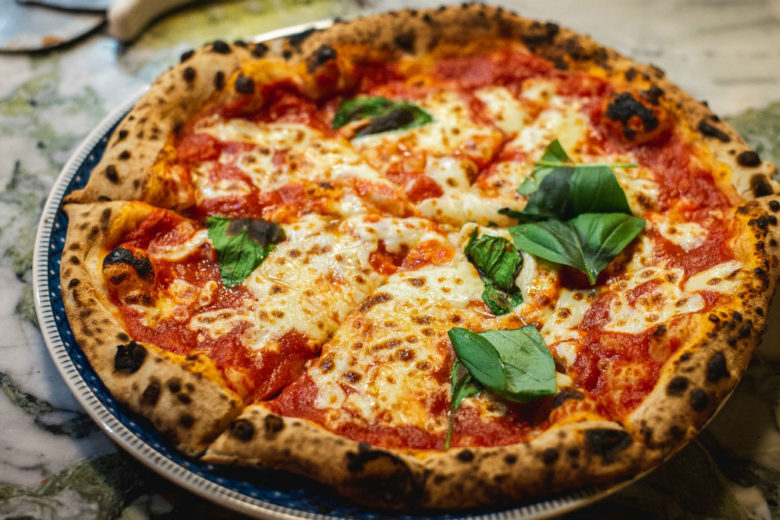 Cheat meal, perché è importante sgarrare alla dieta una volta a settimana