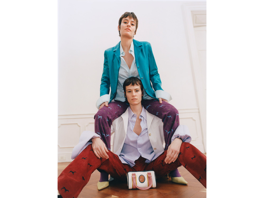 Giulia-e-Camilla-Venturini-X-Trussardi_ritratto_ph-Hanna-Moon