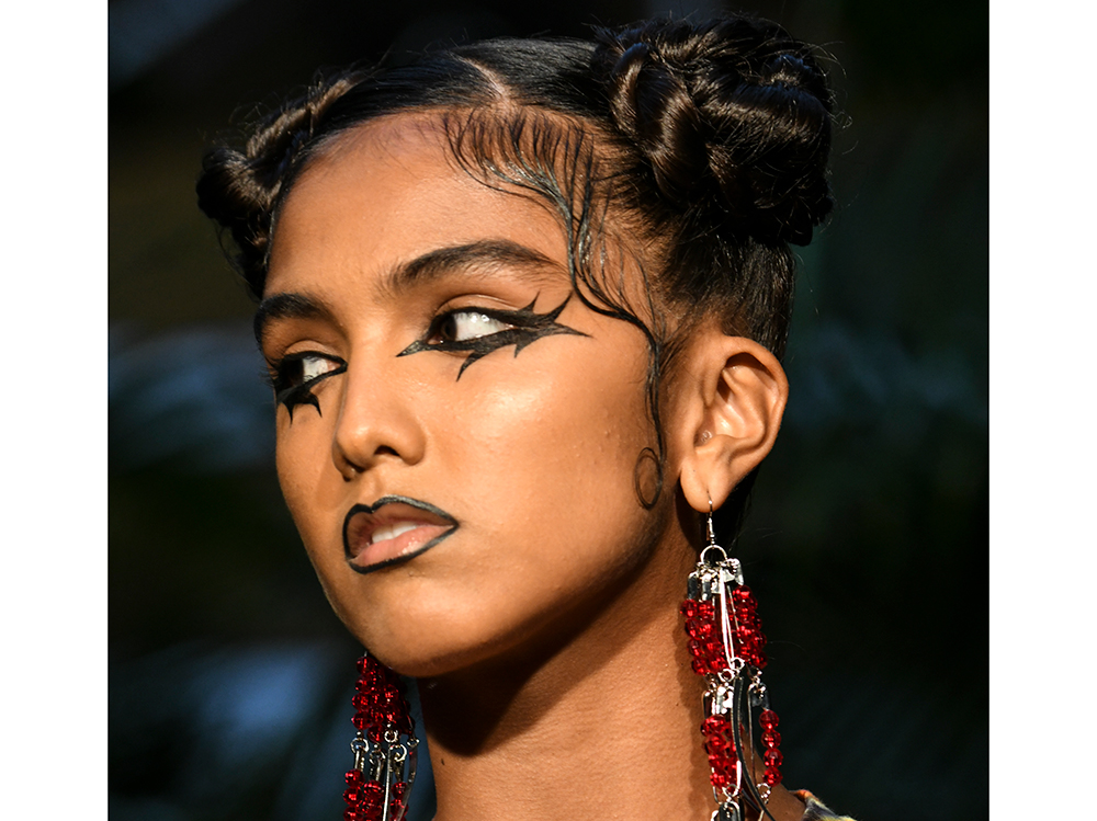 Gypsy-trucco-con-eyeliner-tutte-le-ispirazioni-05