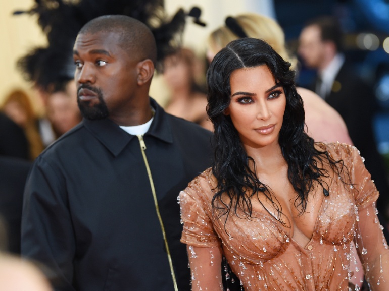 Kim Kardashian si sente «intrappolata» nel matrimonio con Kanye West