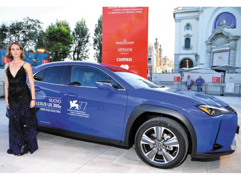 Red Carpet Venezia 2020 Mostra del Cinema Lexus auto ufficiale 26