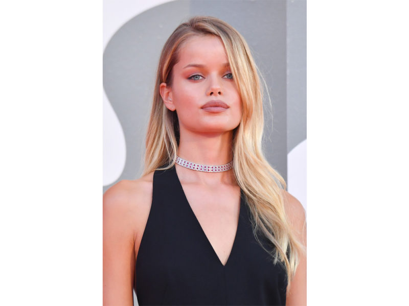 festival-cinema-venezia-2020-beauty-look-frida-aasen-2
