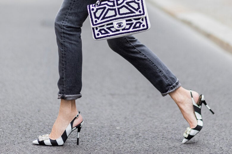 Jeans e tacchi: 5 combo super stilose da copiare quest’autunno