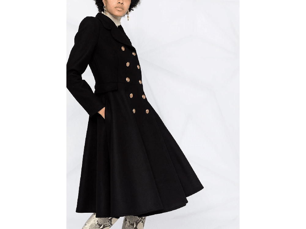 Pera_Cappotto-svasato-Elisabetta-Franchi-2