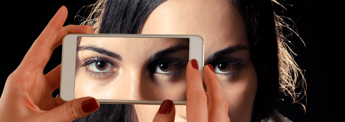 I migliori correttori per occhiaie e per coprire borse e gonfiori: scegli quello giusto per te!