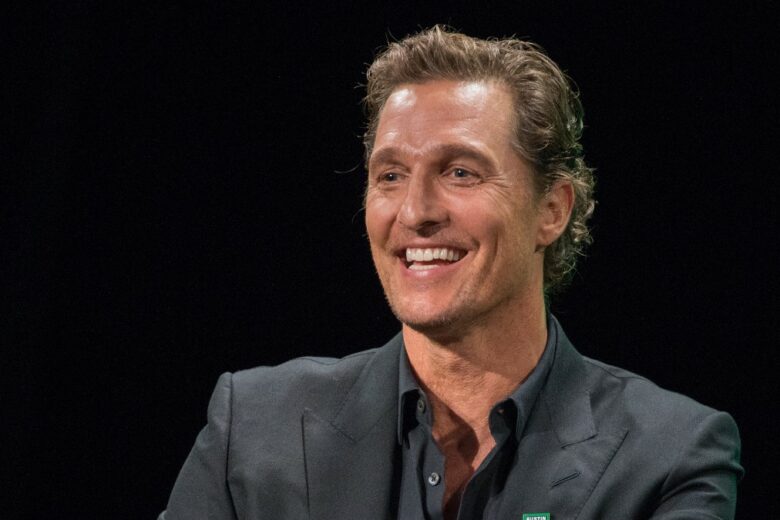 Matthew McConaughey sarebbe disponibile per il sequel di un’unica commedia romantica: indovinate quale?