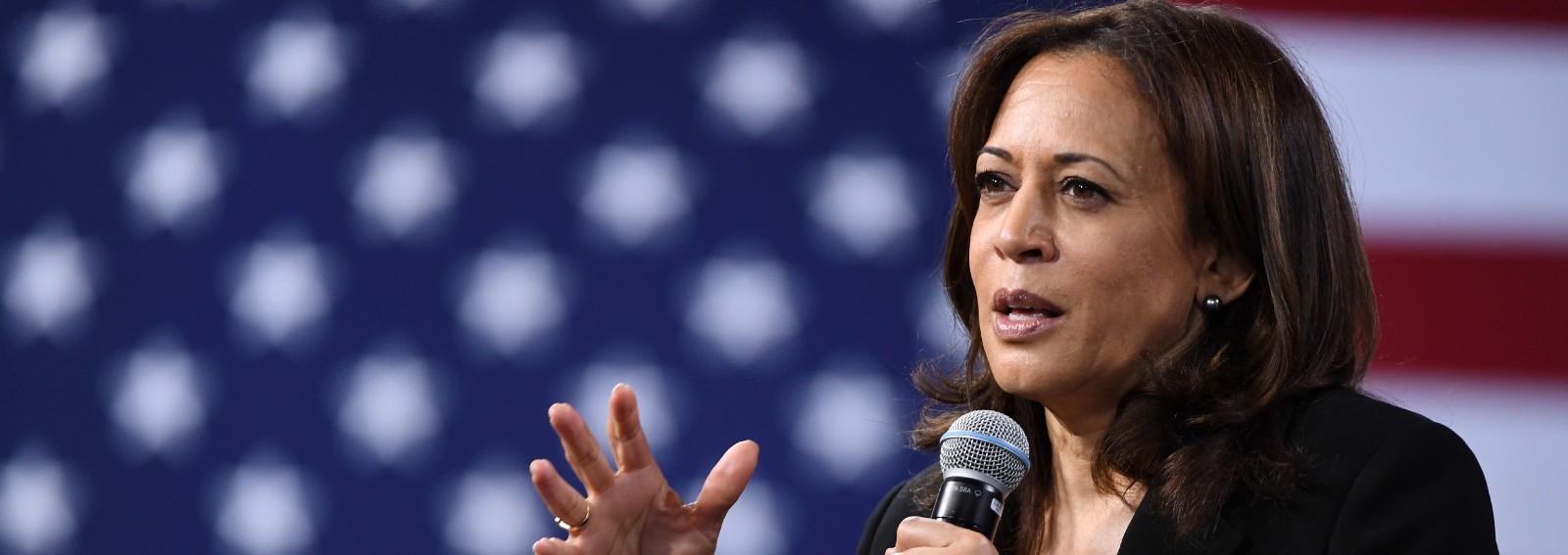 kamala harris hero grande