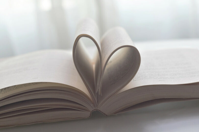 10 nuovi libri romantici da leggere per dimenticare tutto il resto