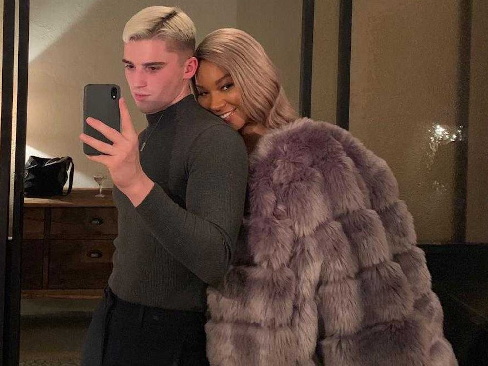 Munroe Bergdorf shares a picture of her hugging her friend Billy for Zalando’s #WeWillHugAgain campaign