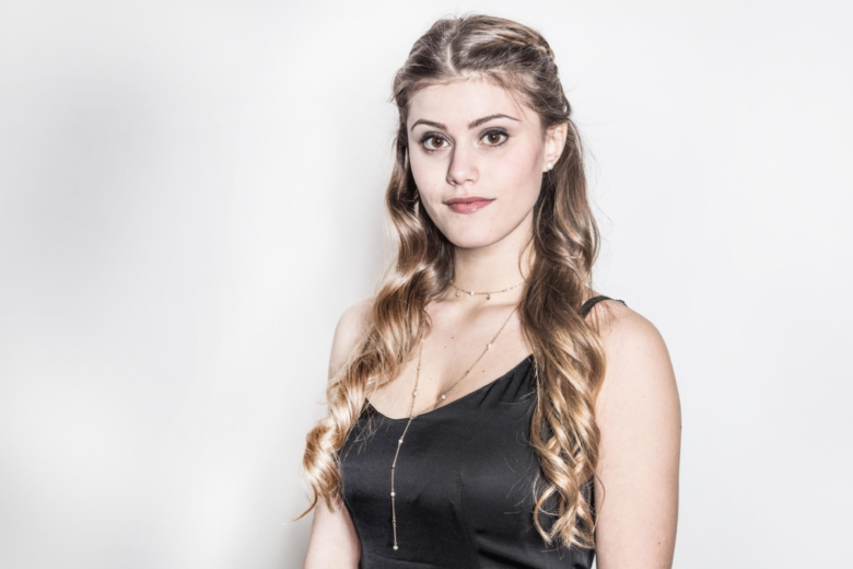 Canta, balla, recita, ama la fotografia: ecco chi è la talentuosa Jenny De Nucci