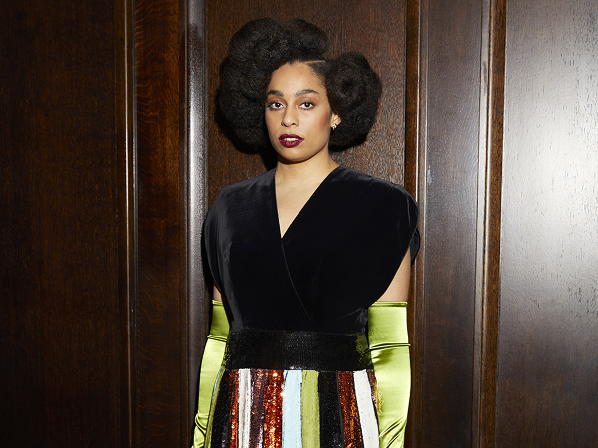 golden-globes-2021-beauty-look-star-11