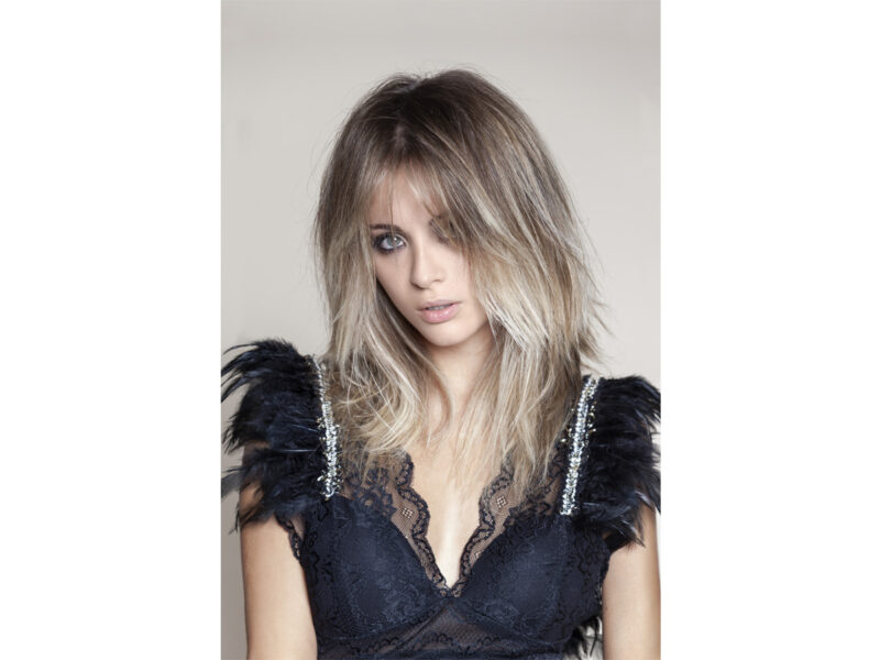 Tendenze-colore-capelli-primavera-estate-2021-biondi-05