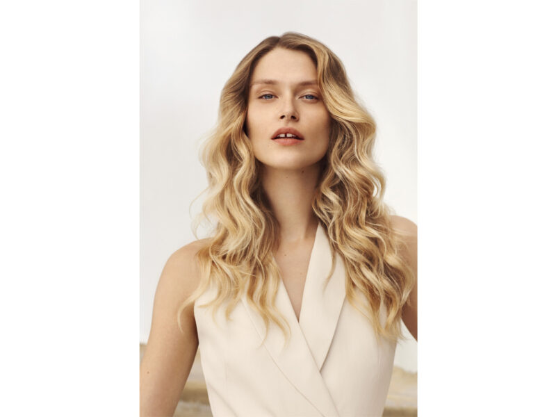 Tendenze-colore-capelli-primavera-estate-2021-biondi-09