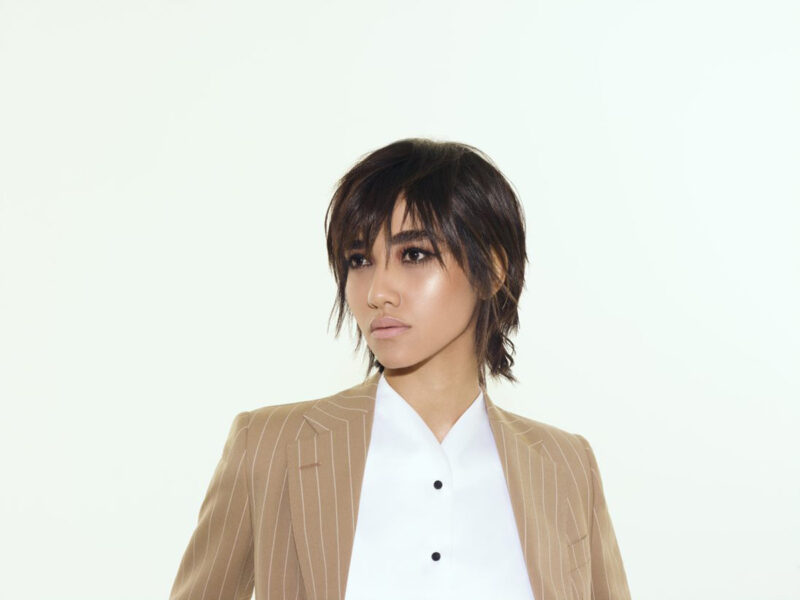 Tendenze-colore-capelli-primavera-estate-2021-castano-06