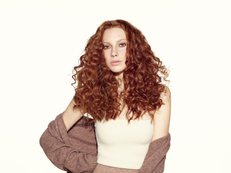 Tendenze-colore-capelli-primavera-estate-2021-rossi-03