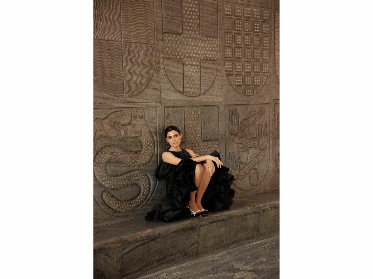 Valeria Solarino (2)