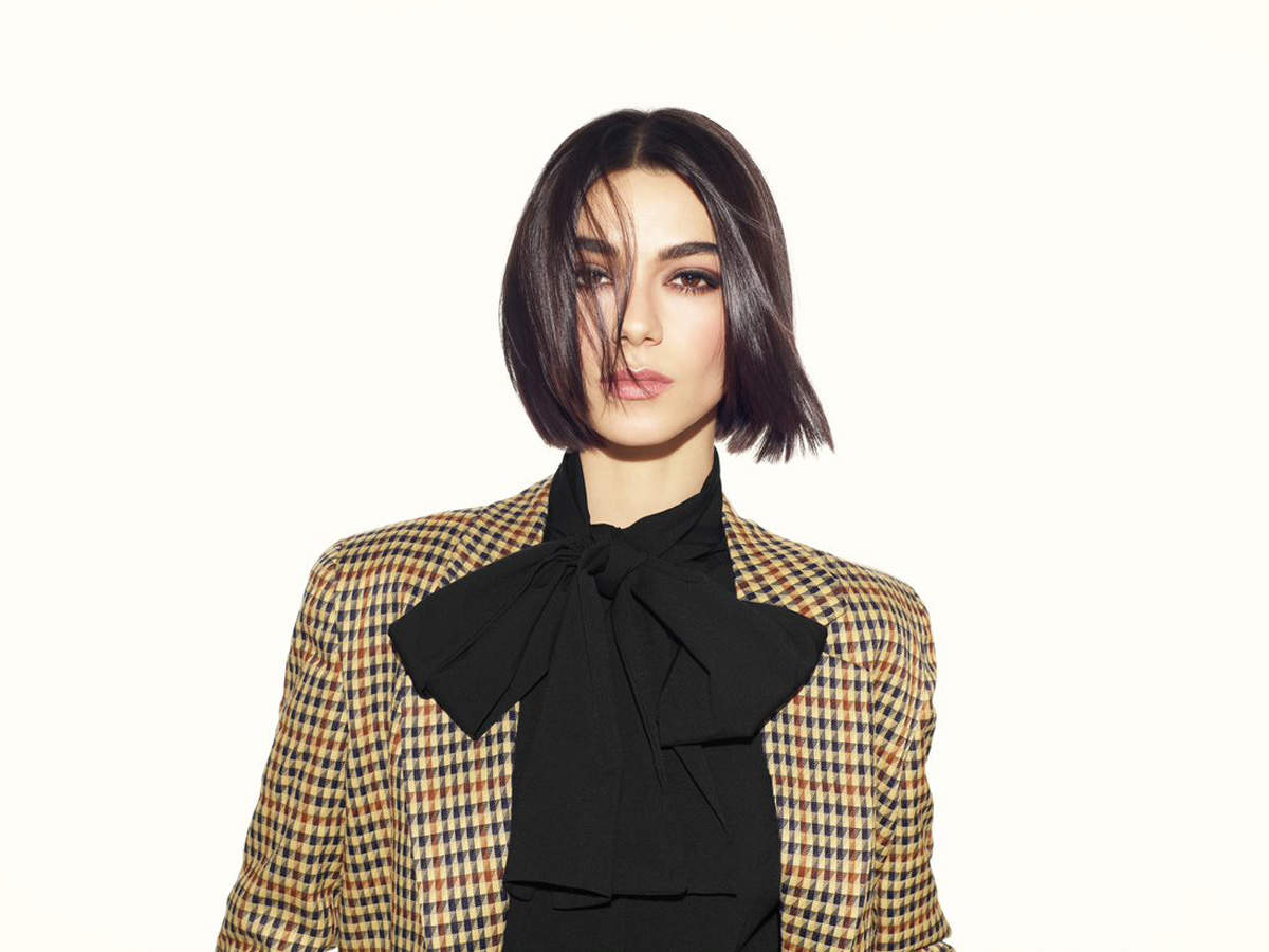 Tendenze-colore-capelli-primavera-estate-2021-castano-07