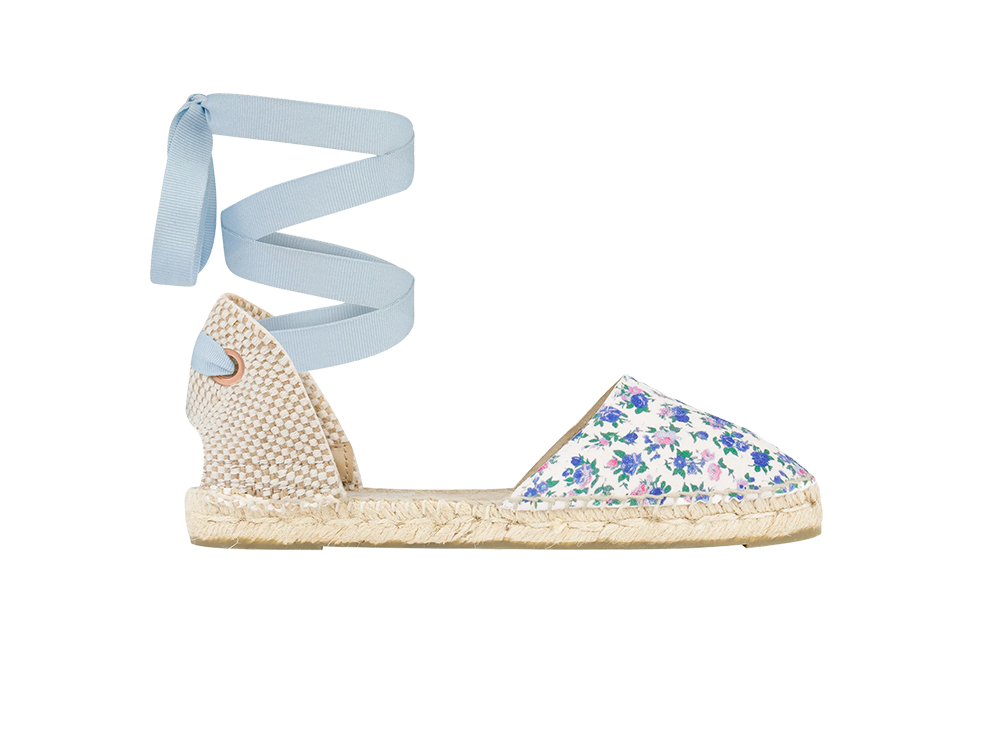 espadrillas-LoveShackFancy-loves-Manebí-capsule-collection-135-euro