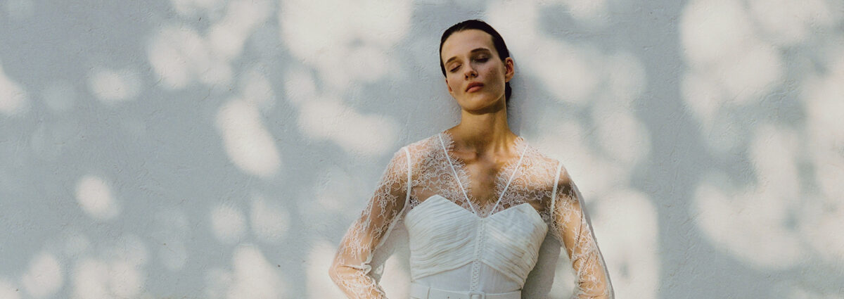 COVER-self-portrait-bridal-DESK