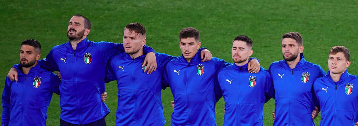 Cover calciatori sexy eur 2020