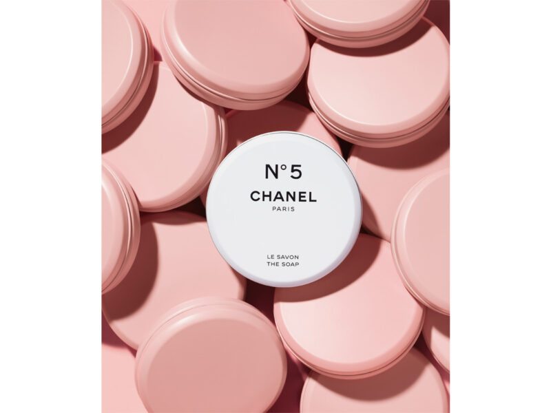 chanel-n-5-factory-collection-09