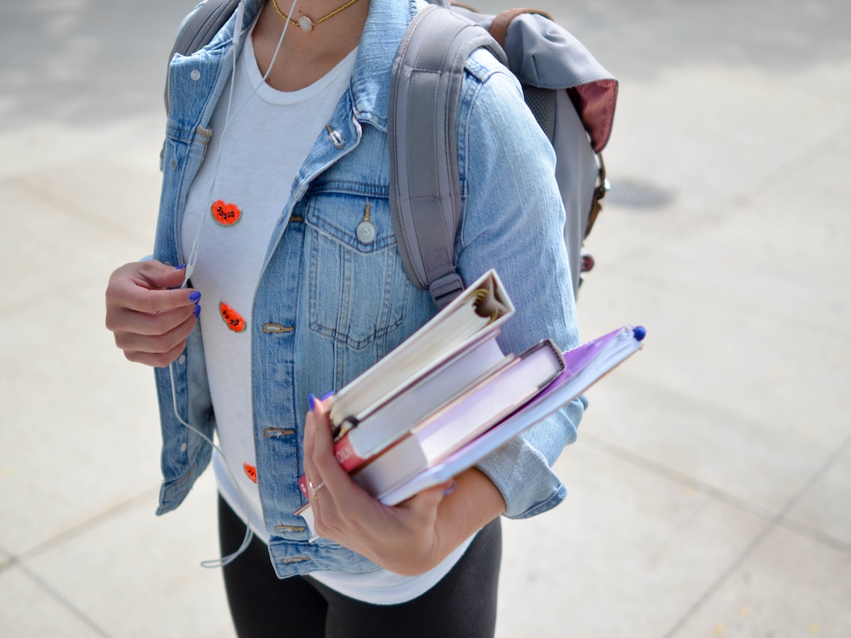 scuola studente studentessa