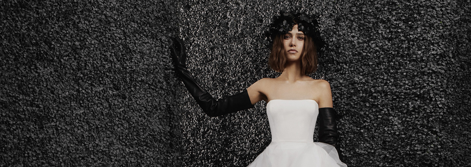 COVER-vera-wang-pronovias-DESK