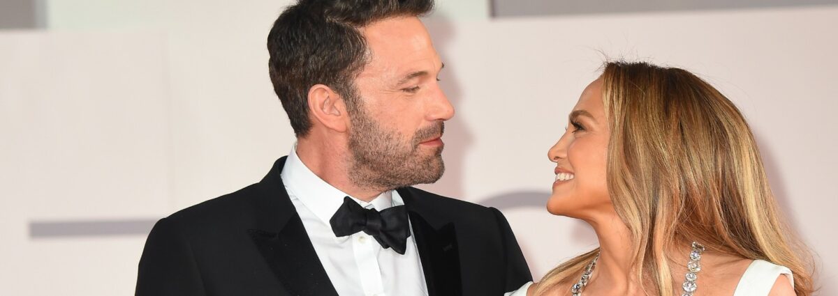 ben affleck jennifer lopez hero