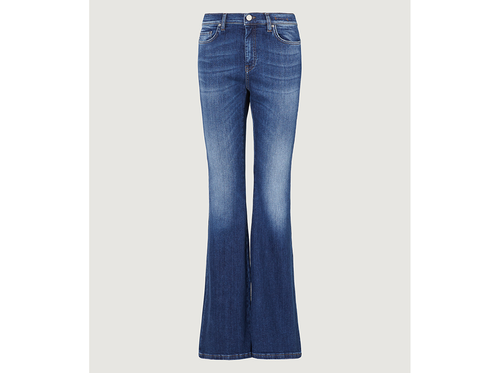Jeans: come scegliere quello perfetto per ogni body shape e fisico
