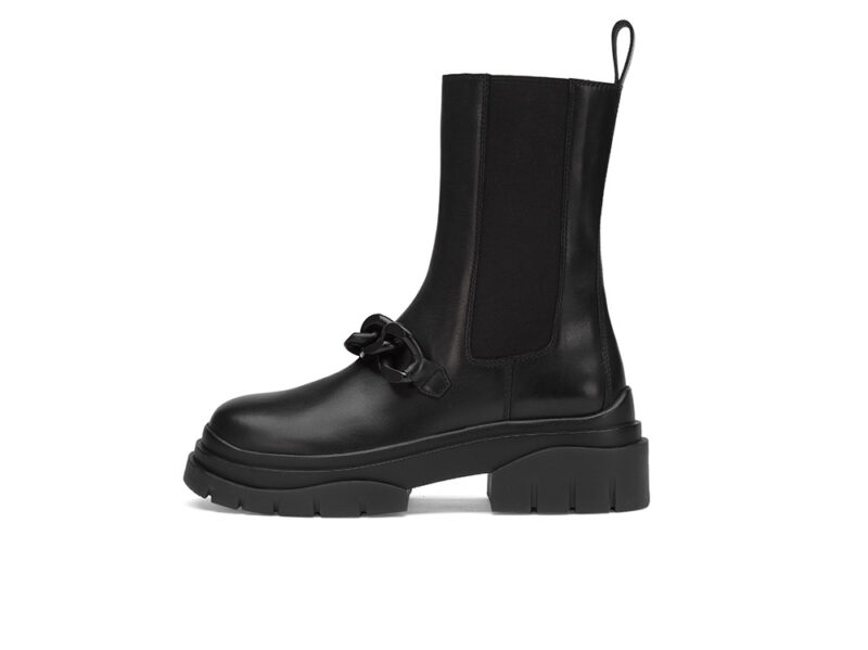 ASH-FW21-22-Storm-Chain_Black