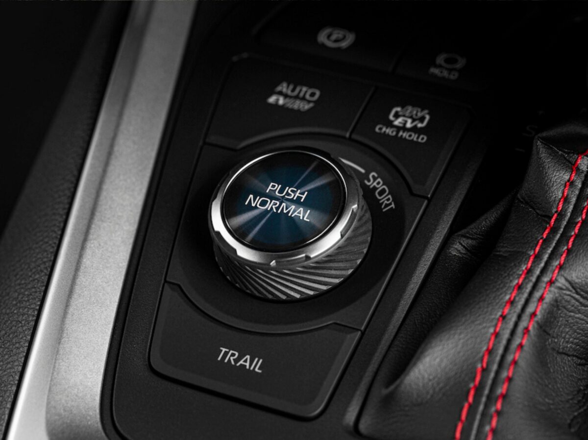 Suzuki across plug in (7)