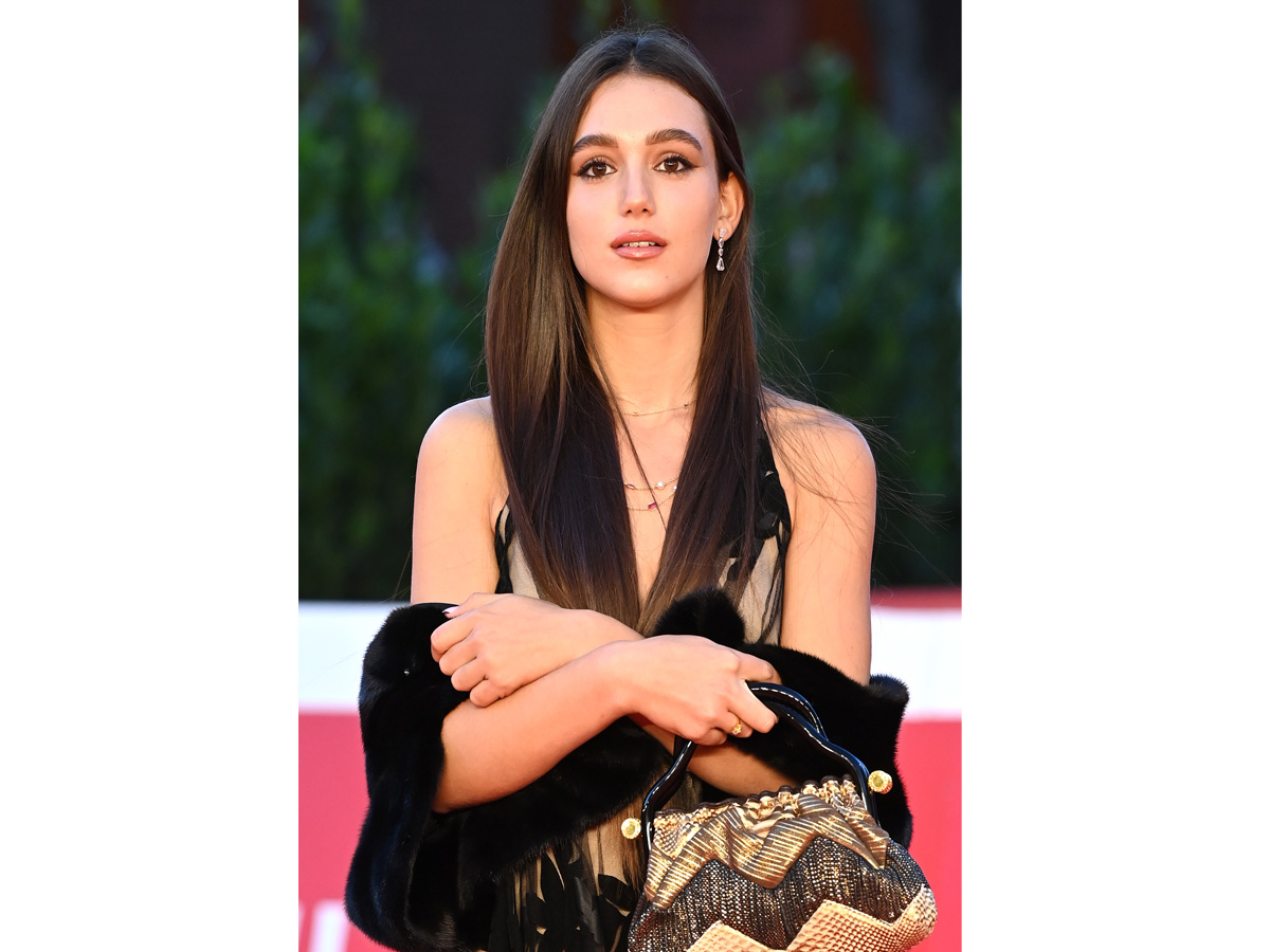 festa-del-cinema-roma-2021-beauty-look-star-red-carpet-02