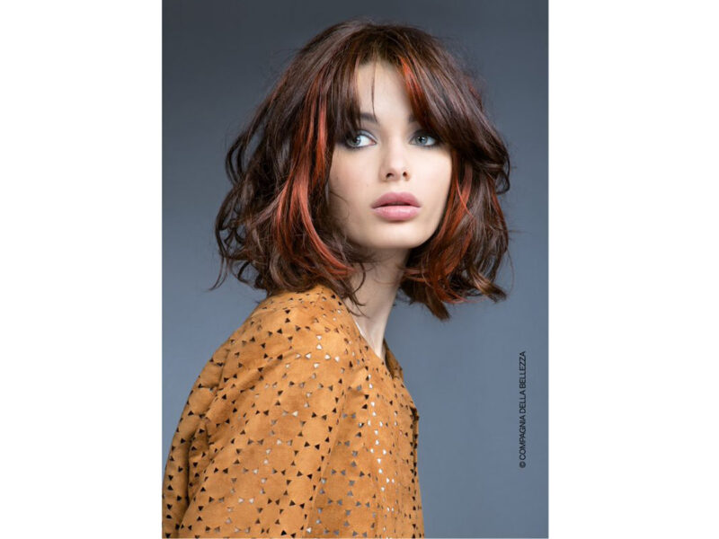 tagli-capelli-frangia-autunno-inverno-2021-2022-compagnia-della-bellezza-04