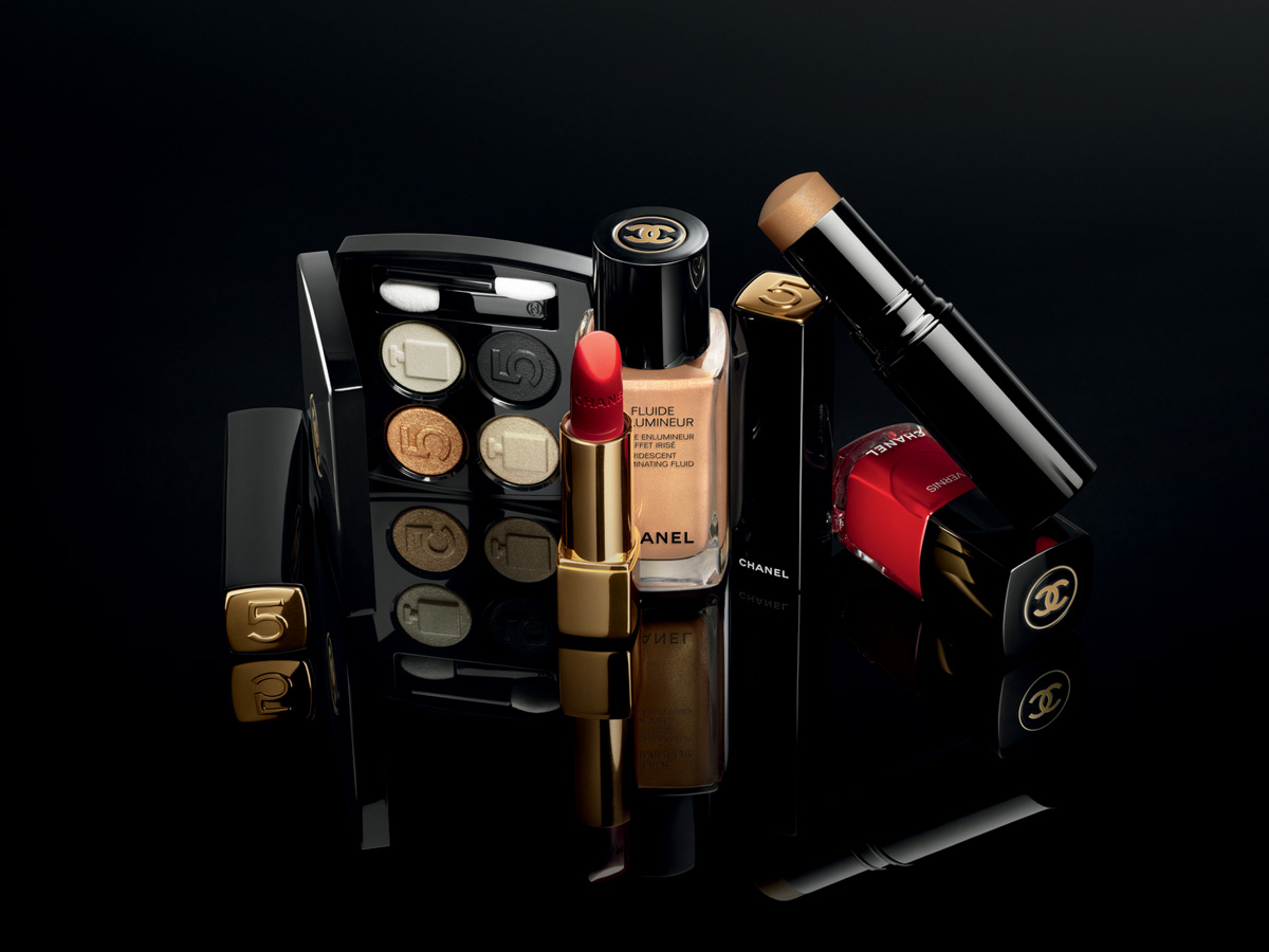 collezioni-make-up-natale-2021-CHANEL