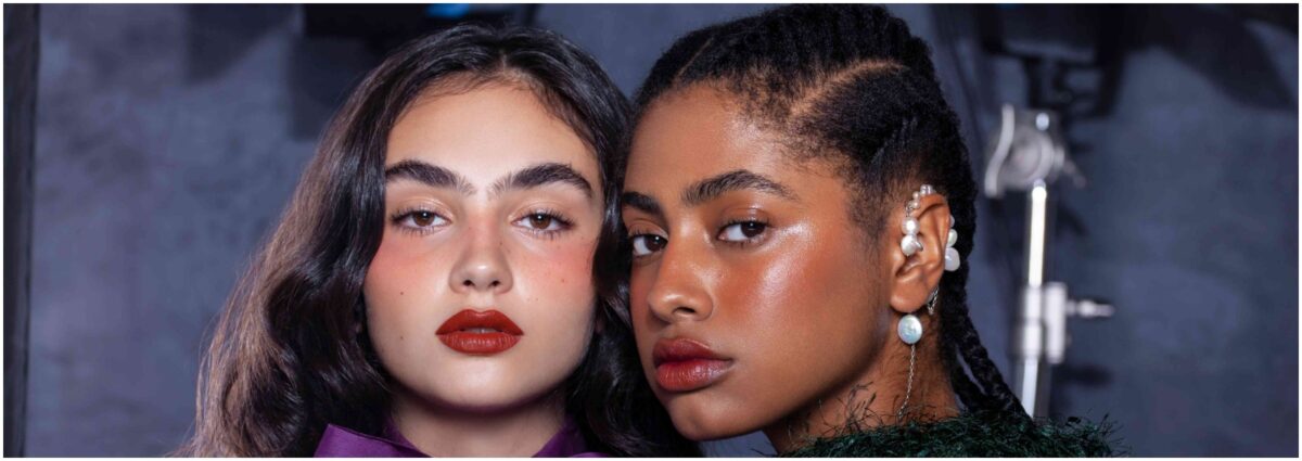 make-up-trend-inverno-2022-mac-cosmetics-cover desktop